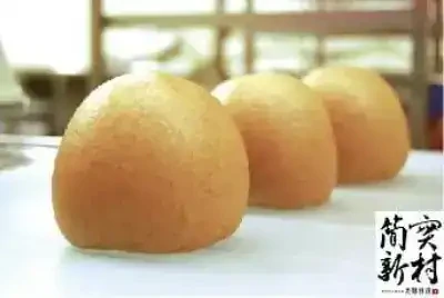 簡實新村 全麥饅頭 Whole-Wheat Mantou